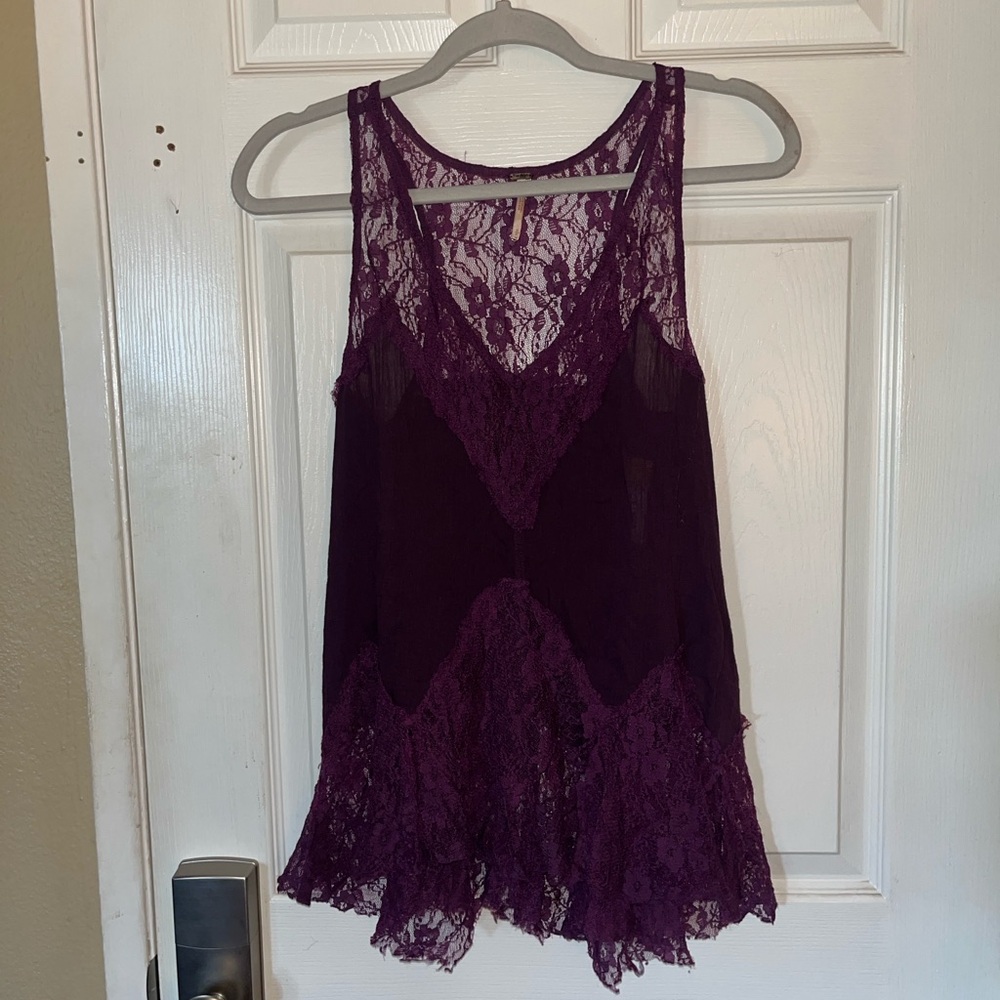 Free People size Small lace top